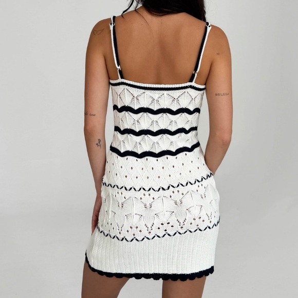 NEWPORT DRESS - Picture 5 of 5